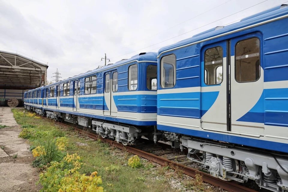 В Самару раньше заявленного срока пришли обновленные вагоны метро, отправленные в мае на капремонт