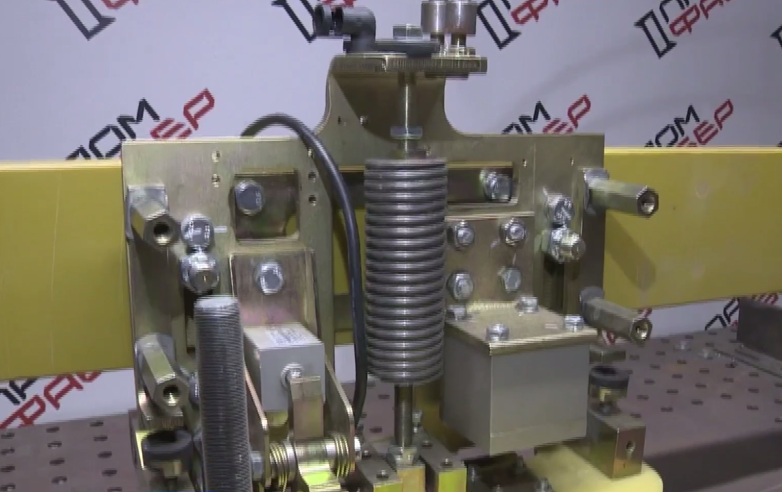 «ПромФабер» испытывает токоприемник нового поколения для поездов метро