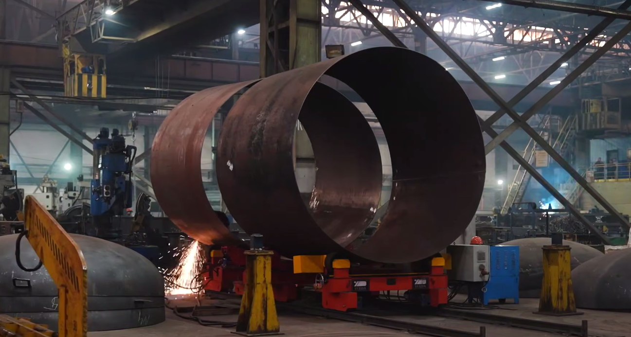 Энгельсский ЗМК запустил новую линию по выпуску вагон-цистерн