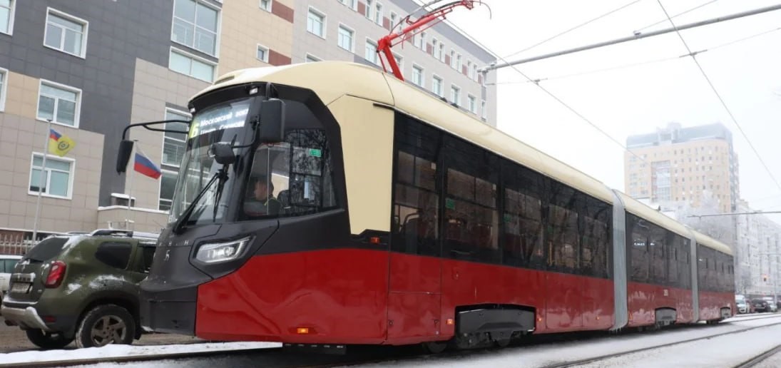 В Нижнем Новгороде ввели в эксплуатацию трехсекционные трамваи